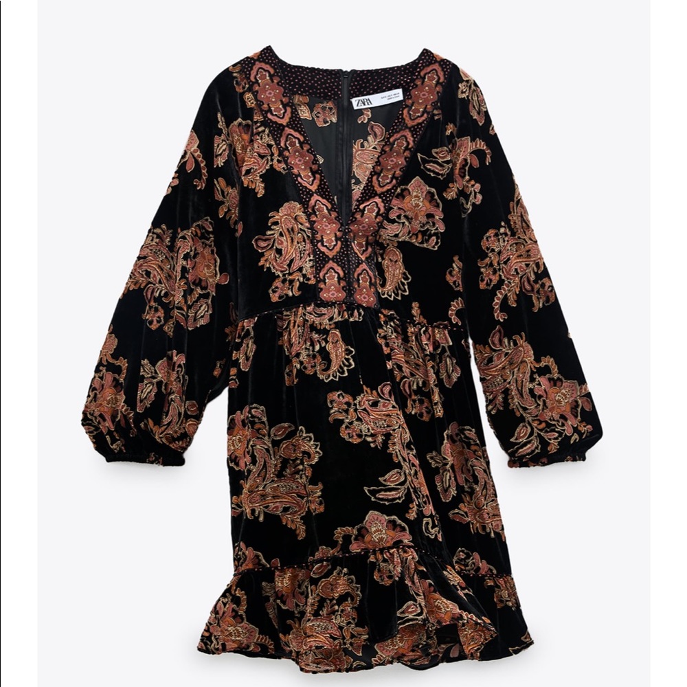 Zara velvet trim dress ✨ - Picture 2 of 14